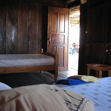 Eco-Hotel Playa Quilombo Las Lisas 部屋 写真