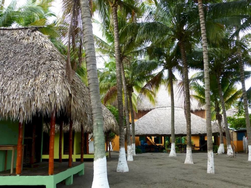 Eco-Hotel Playa Quilombo Las Lisas エクステリア 写真