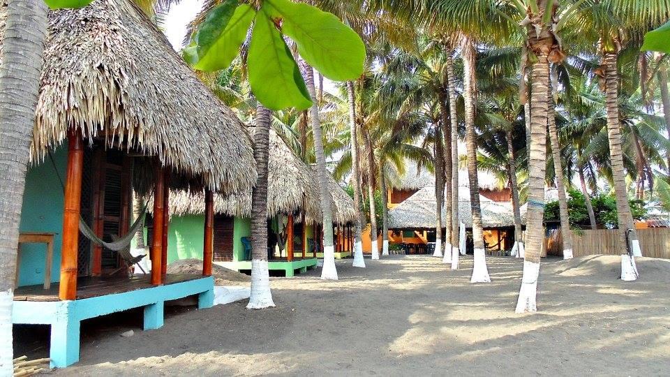 Eco-Hotel Playa Quilombo Las Lisas エクステリア 写真