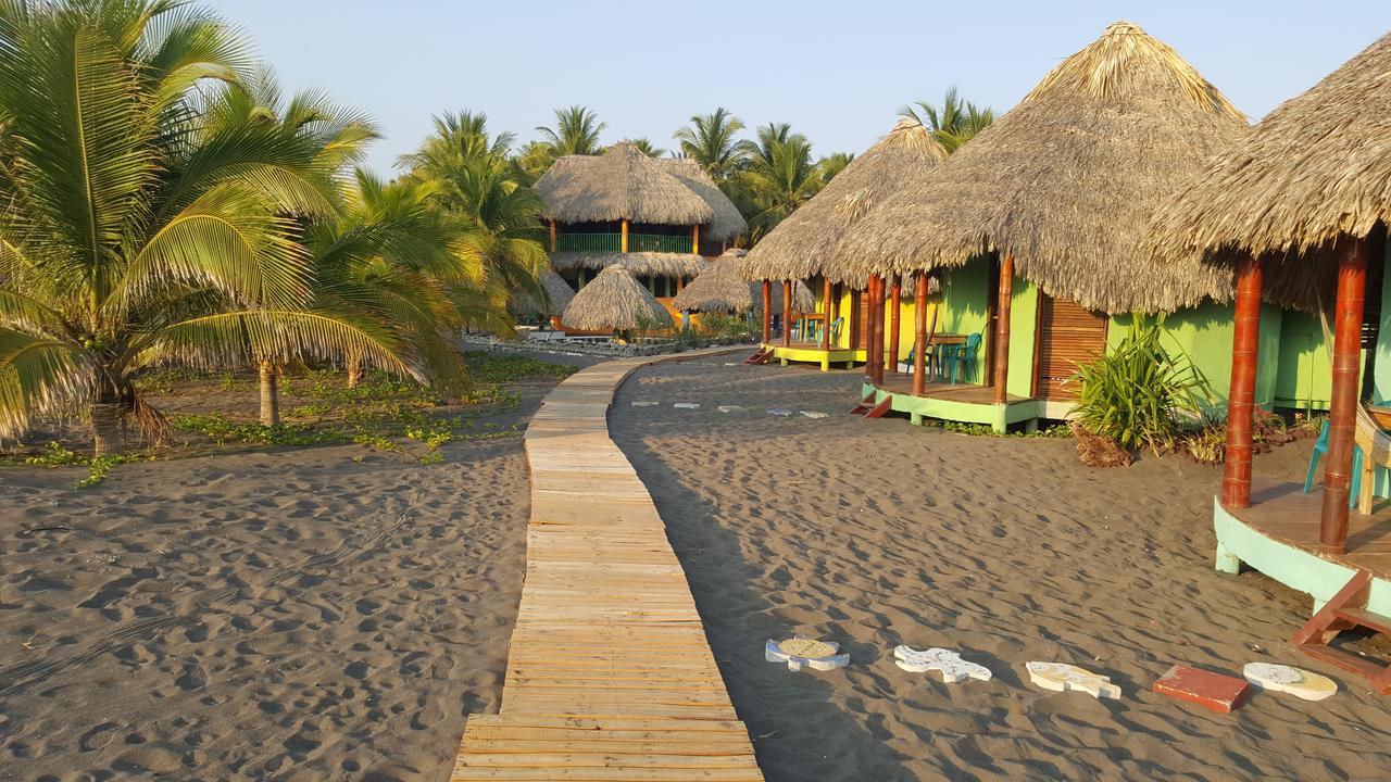 Eco-Hotel Playa Quilombo Las Lisas エクステリア 写真
