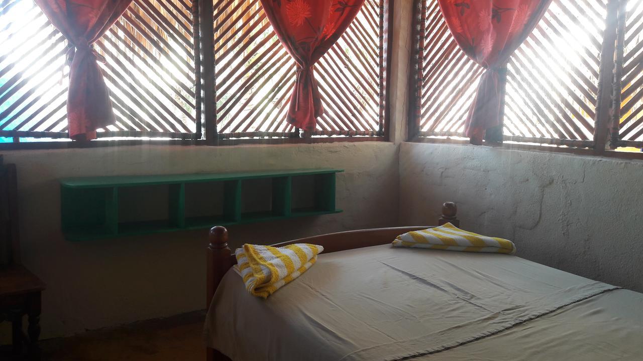 Eco-Hotel Playa Quilombo Las Lisas エクステリア 写真