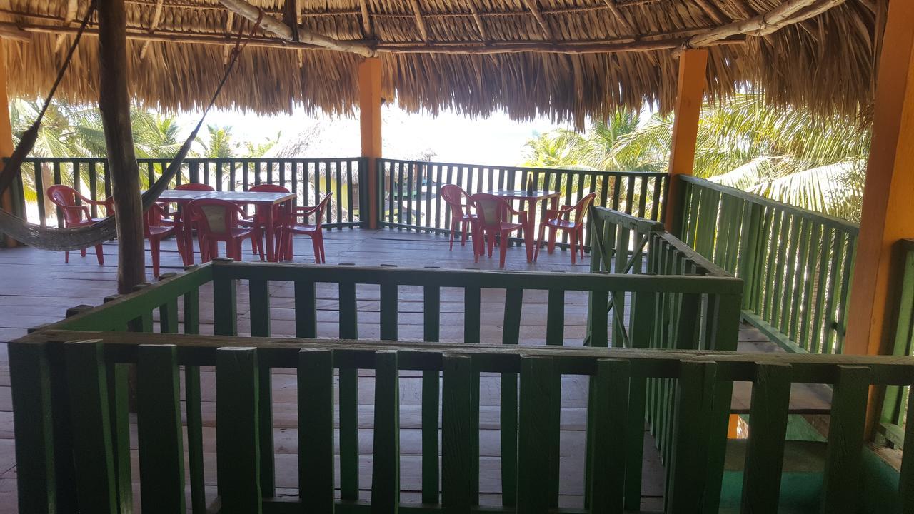 Eco-Hotel Playa Quilombo Las Lisas エクステリア 写真