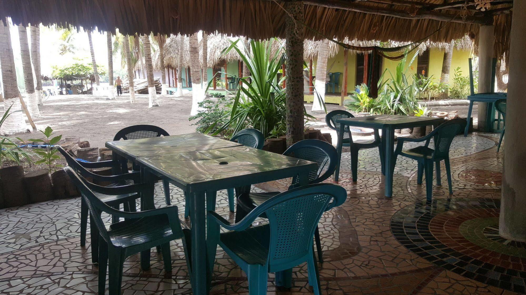 Eco-Hotel Playa Quilombo Las Lisas エクステリア 写真